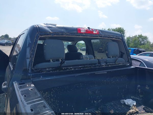 2017 RAM 1500 EXPRESS  4X4 5'7 BOX