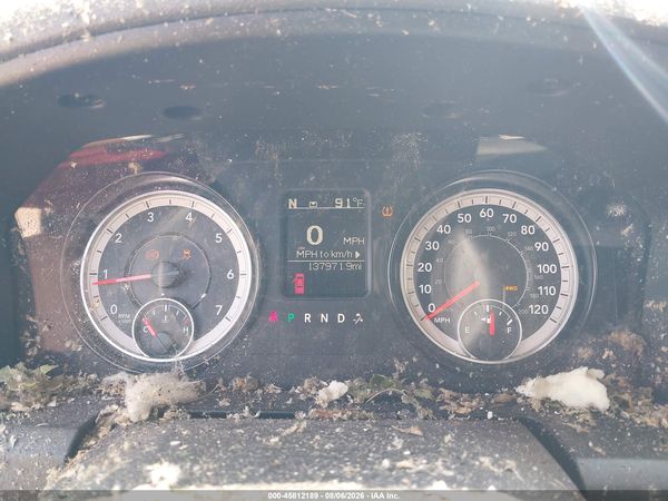 2017 RAM 1500 EXPRESS  4X4 5'7 BOX