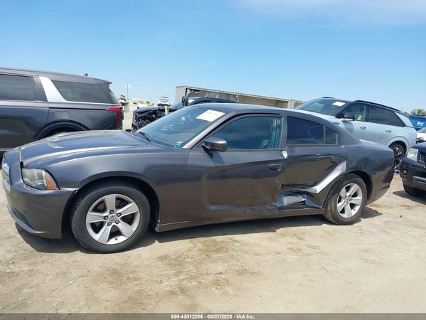2013 DODGE CHARGER SE