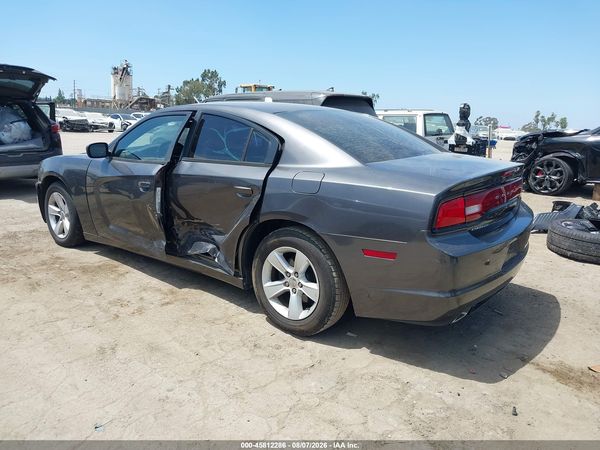 2013 DODGE CHARGER SE
