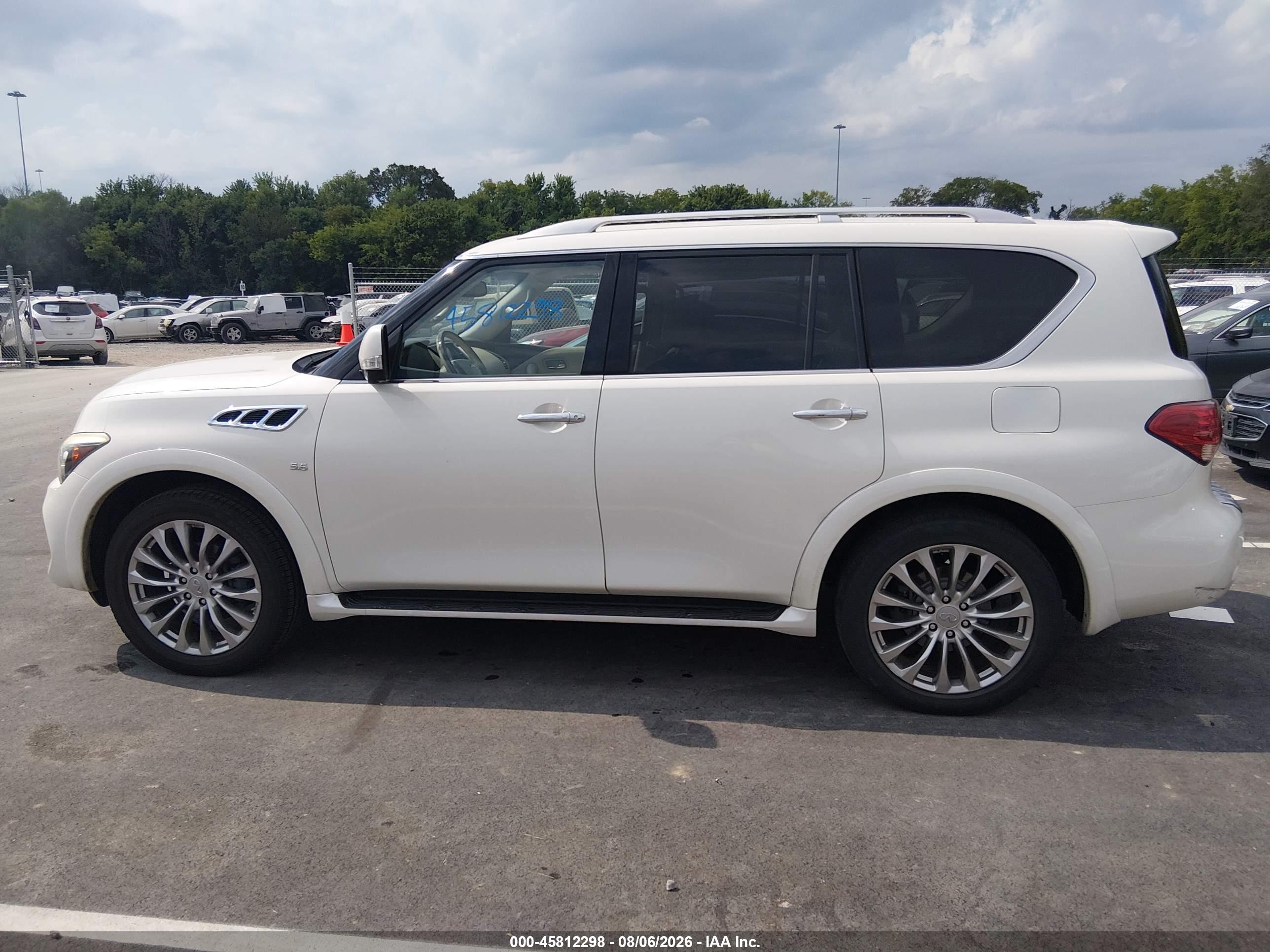2016 INFINITI QX80