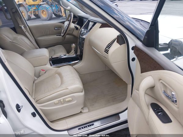 2016 INFINITI QX80