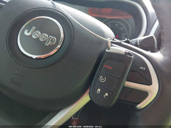 2018 JEEP CHEROKEE LATITUDE PLUS 4X4