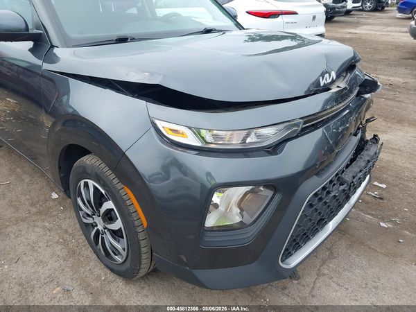 2022 KIA SOUL LX