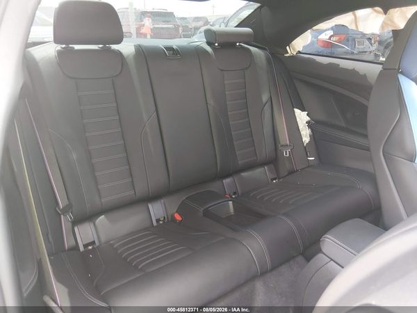 2025 BMW M2 — I8