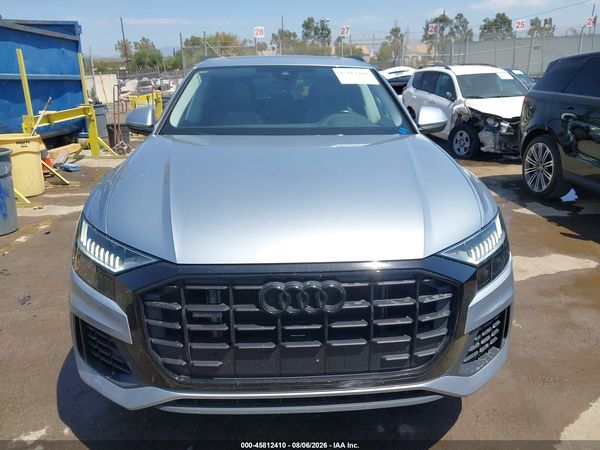 2023 AUDI Q8
