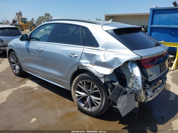 2023 AUDI Q8