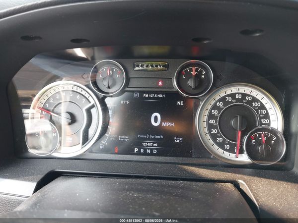 2017 RAM 1500 LARAMIE  4X4 6'4 BOX