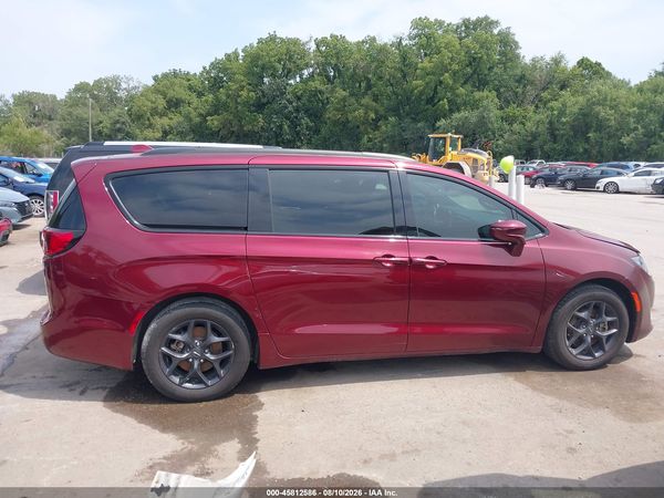 2019 CHRYSLER PACIFICA TOURING L