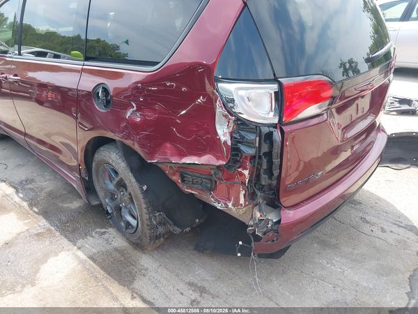 2019 CHRYSLER PACIFICA TOURING L