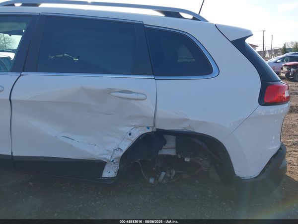 2017 JEEP CHEROKEE LATITUDE 4X4
