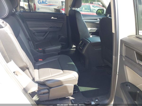 2021 VOLKSWAGEN ATLAS 3.6L V6 SE W/TECHNOLOGY — I8
