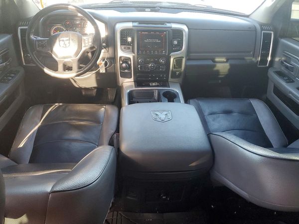 2018 RAM 1500 SLT
