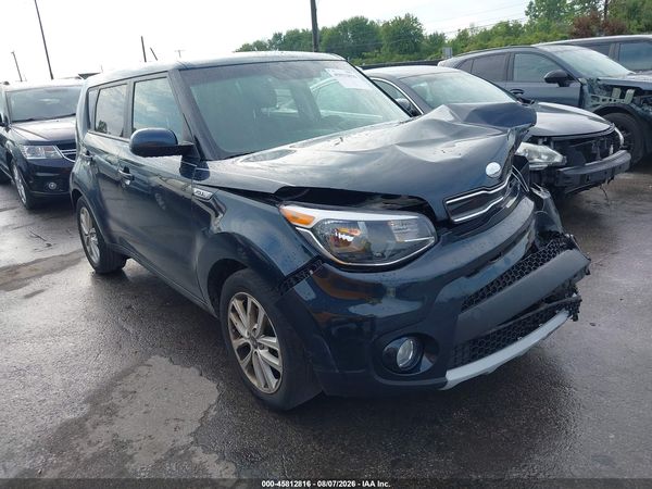 2019 KIA SOUL +