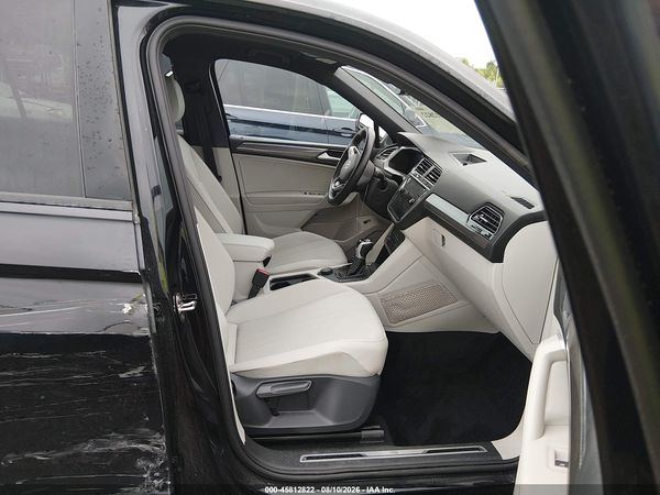 2024 VOLKSWAGEN TIGUAN 2.0T SE R-LINE BLACK — I5