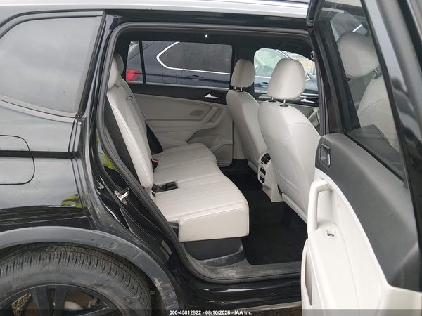 2024 VOLKSWAGEN TIGUAN 2.0T SE R-LINE BLACK — I8