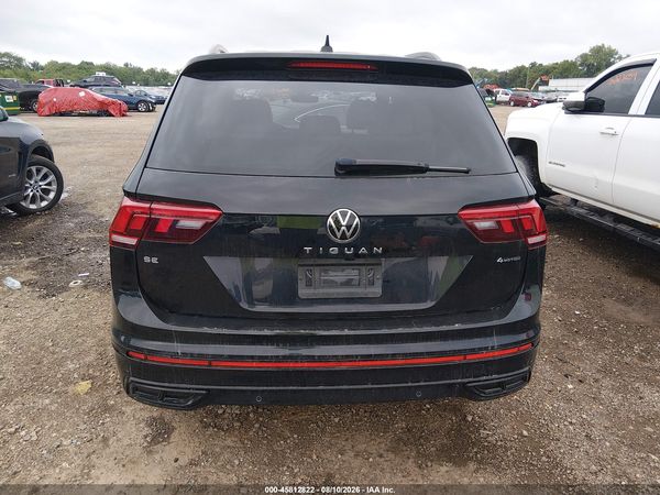 2024 VOLKSWAGEN TIGUAN 2.0T SE R-LINE BLACK — I119