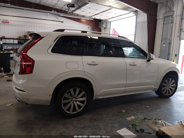2017 VOLVO XC90 T6 MOMENTUM
