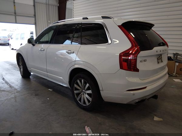 2017 VOLVO XC90 T6 MOMENTUM