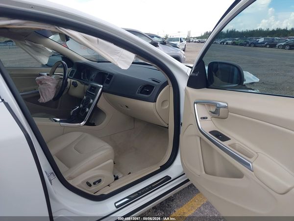 2016 VOLVO S60 T5 DRIVE-E PREMIER
