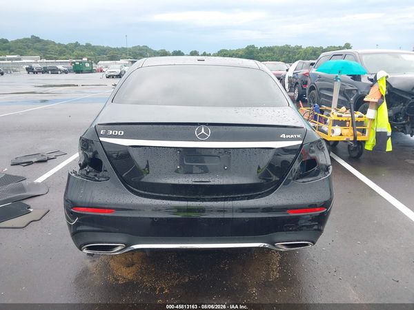 2017 MERCEDES-BENZ E 300 4MATIC