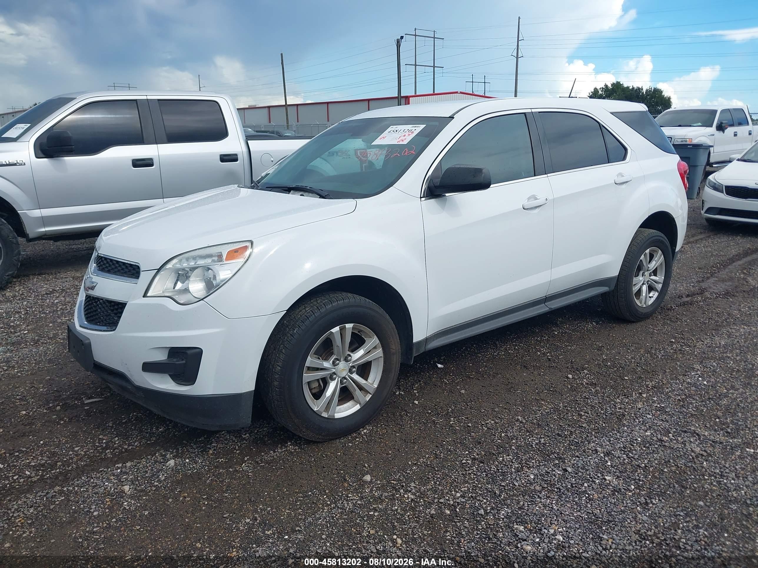 2015 CHEVROLET EQUINOX LS — I2