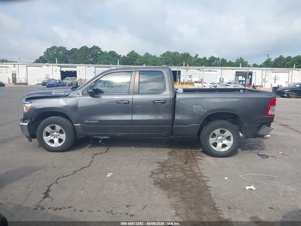 2022 RAM 1500 BIG HORN  4X2 6'4 BOX