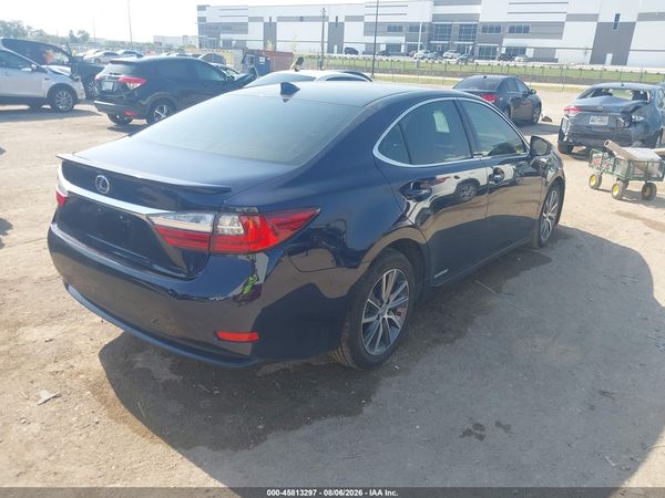 2016 LEXUS ES 300H