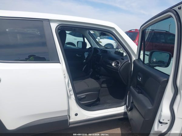 2023 JEEP RENEGADE LATITUDE 4X4 — I5