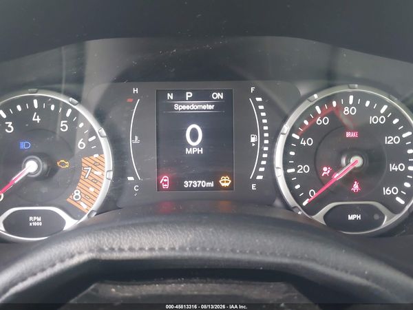 2023 JEEP RENEGADE LATITUDE 4X4 — I7