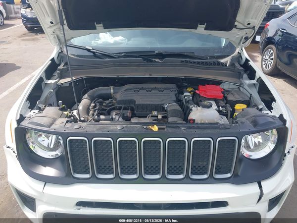 2023 JEEP RENEGADE LATITUDE 4X4 — I10