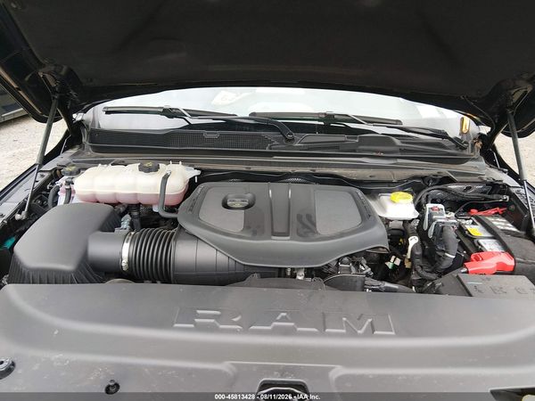 2025 RAM 1500 LARAMIE  4X4 5'7 BOX