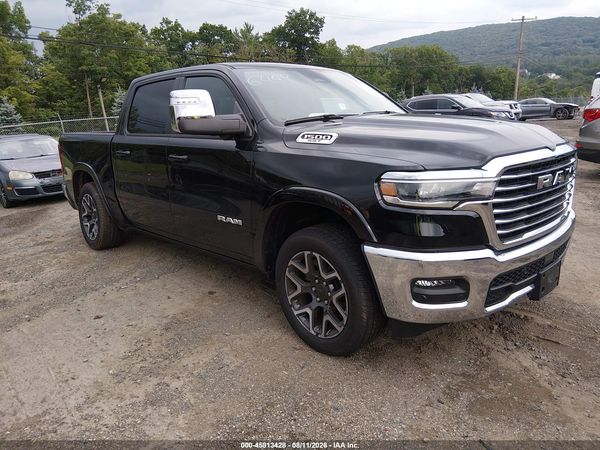 2025 RAM 1500 LARAMIE  4X4 5'7 BOX