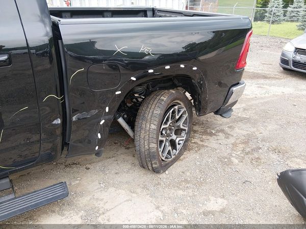 2025 RAM 1500 LARAMIE  4X4 5'7 BOX