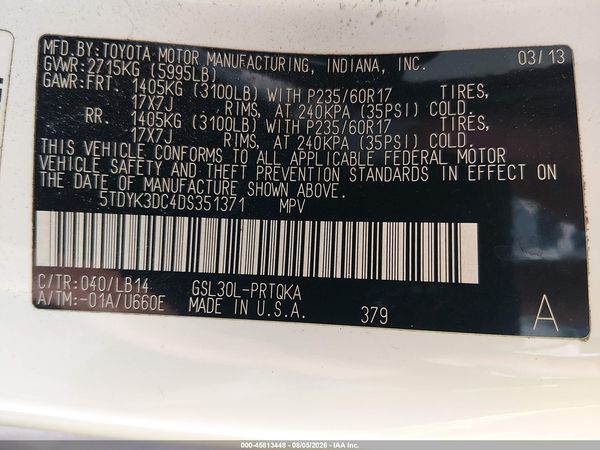 2013 TOYOTA SIENNA XLE V6 8 PASSENGER