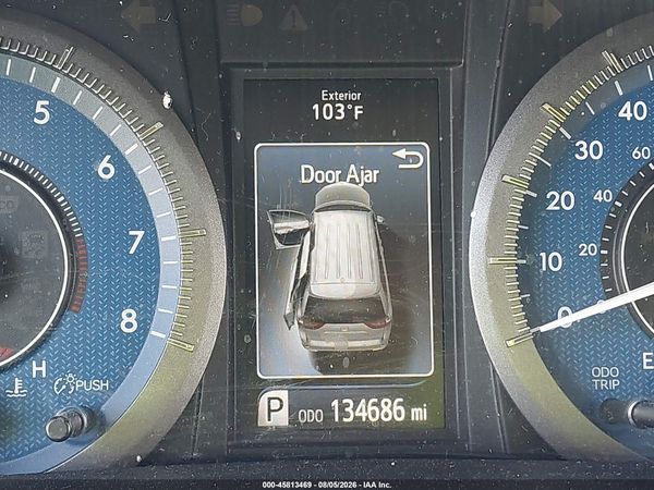 2017 TOYOTA SIENNA XLE 8 PASSENGER