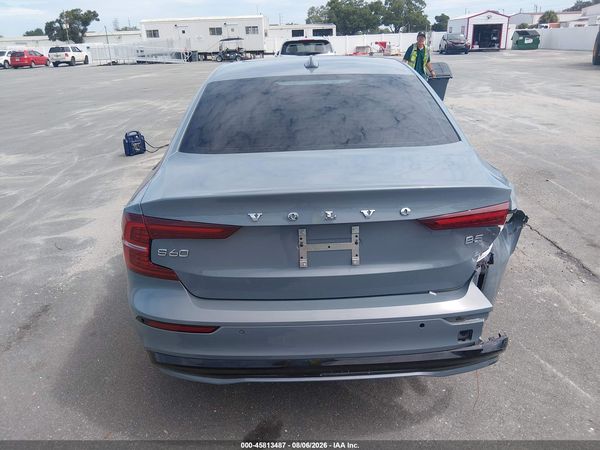 2024 VOLVO S60 B5 ULTIMATE DARK THEME