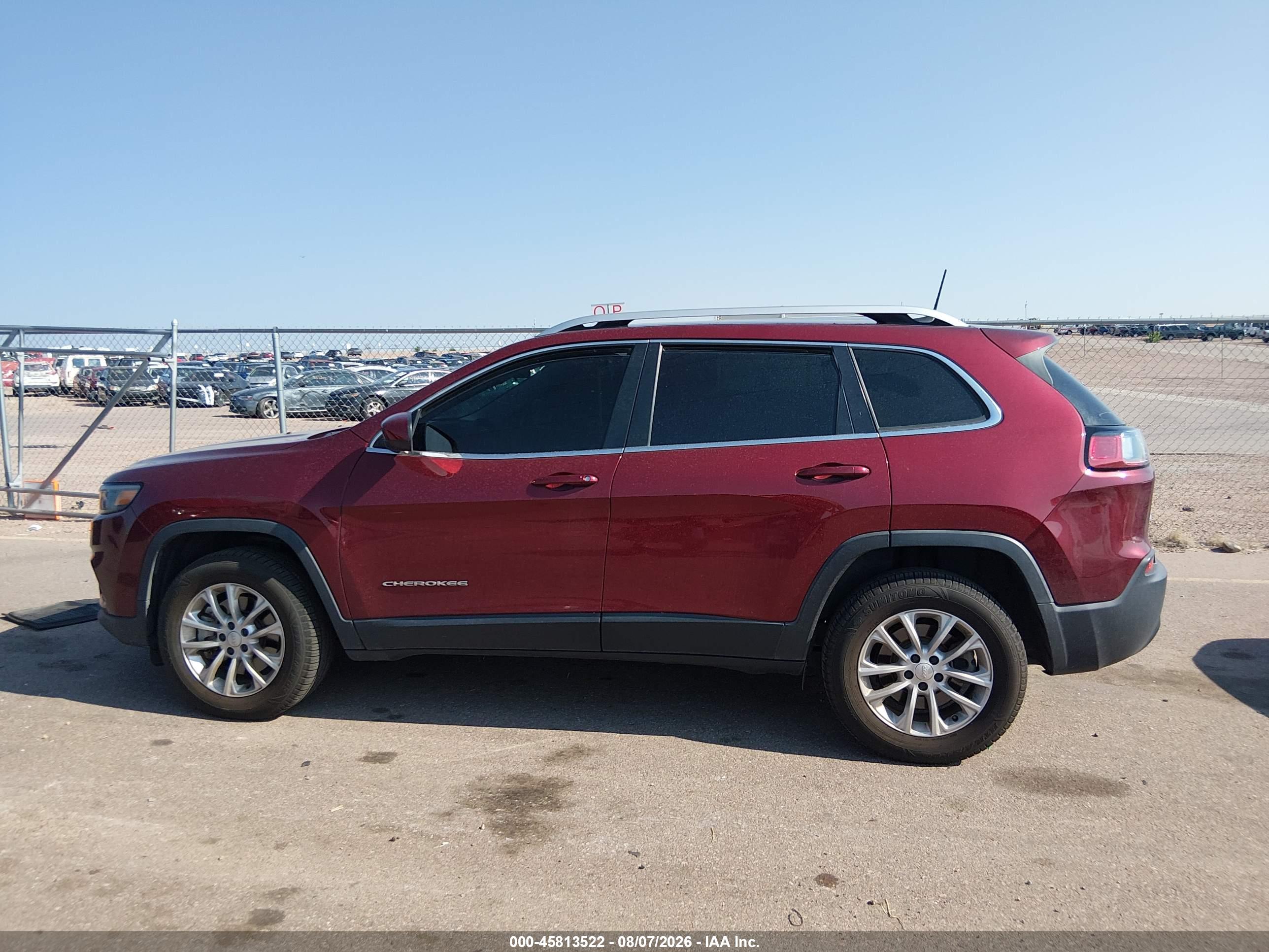 2019 JEEP CHEROKEE LATITUDE 4X4
