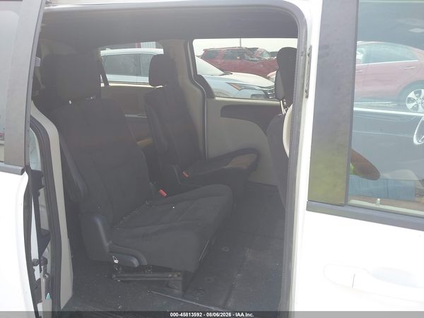 2016 DODGE GRAND CARAVAN SE PLUS — I8