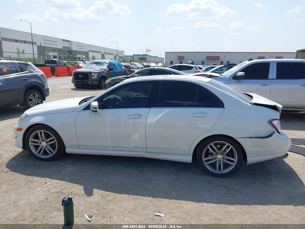 2013 MERCEDES-BENZ C 250