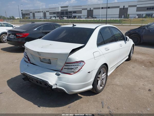 2013 MERCEDES-BENZ C 250 SPORT
