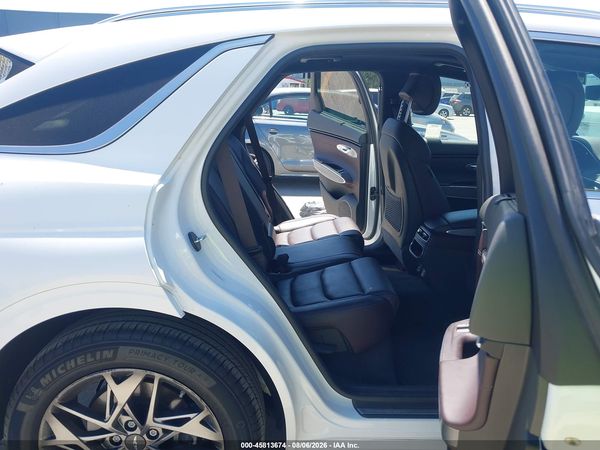 2022 GENESIS GV70 2.5T AWD