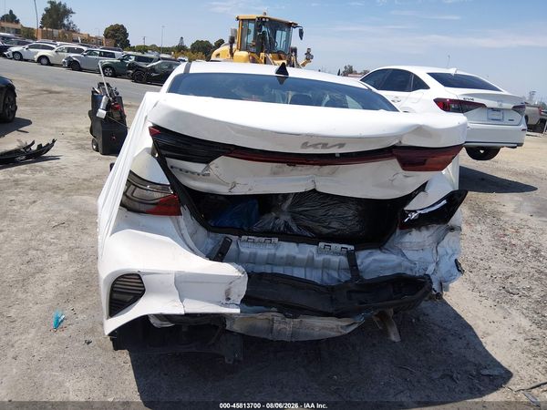 2023 KIA FORTE LXS