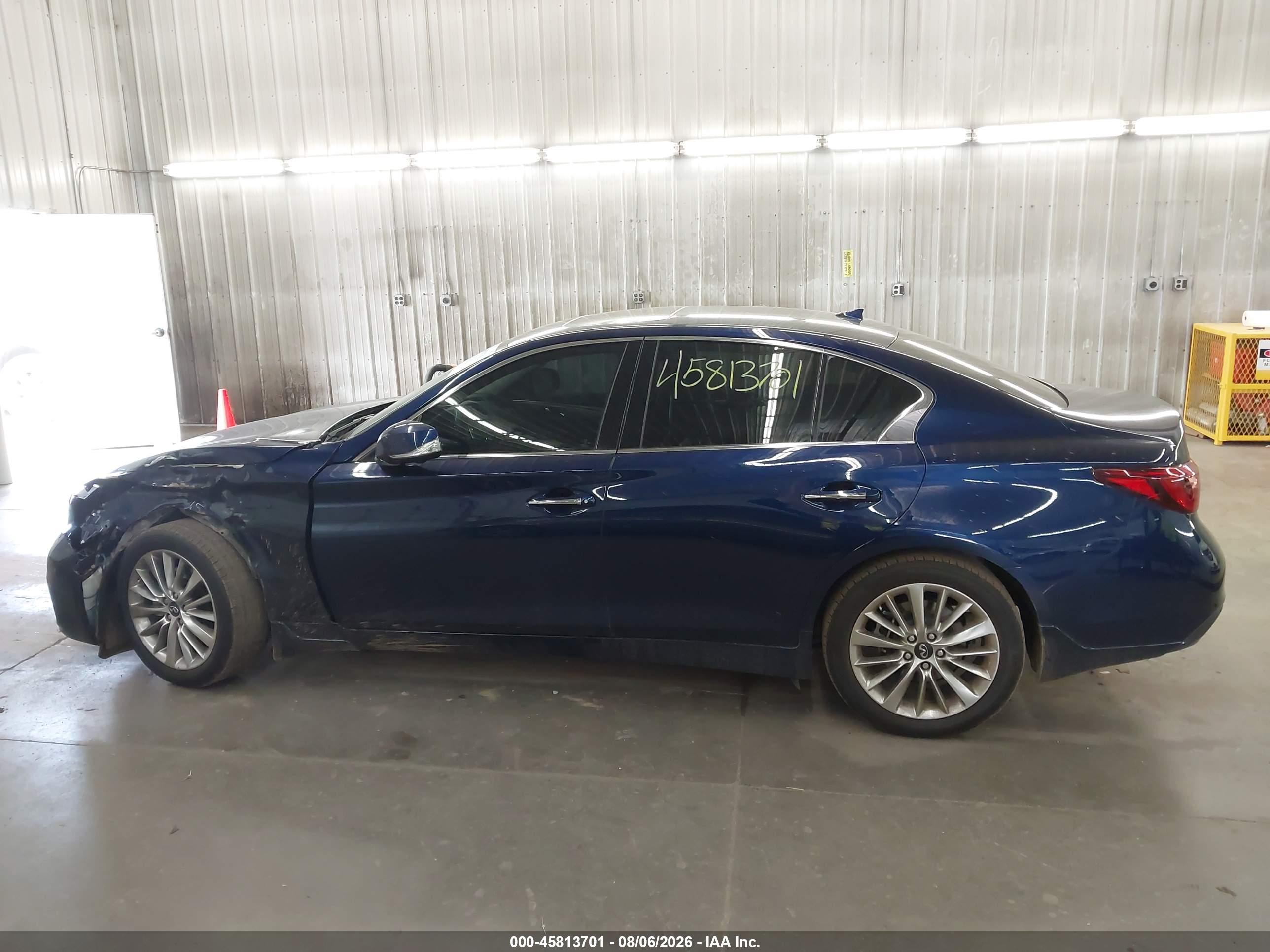2021 INFINITI Q50 LUXE AWD