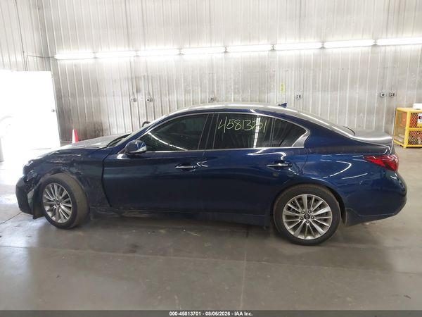 2021 INFINITI Q50 LUXE AWD