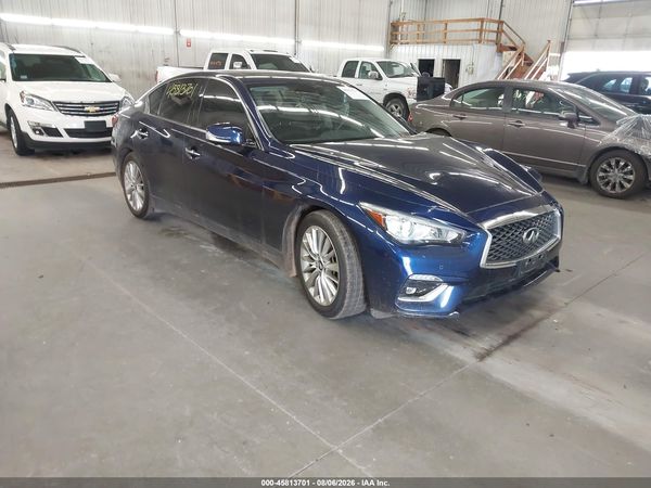 2021 INFINITI Q50 LUXE AWD