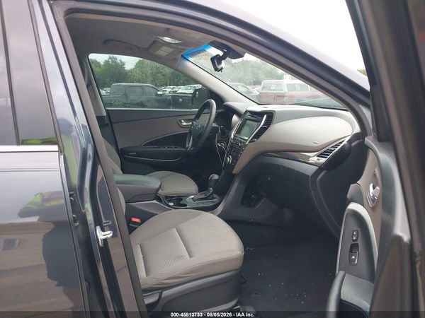 2017 HYUNDAI SANTA FE SE