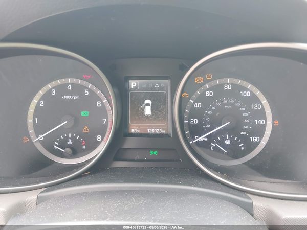2017 HYUNDAI SANTA FE SE