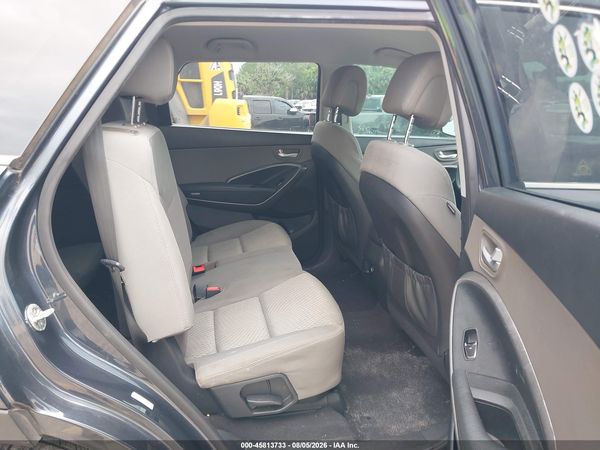 2017 HYUNDAI SANTA FE SE