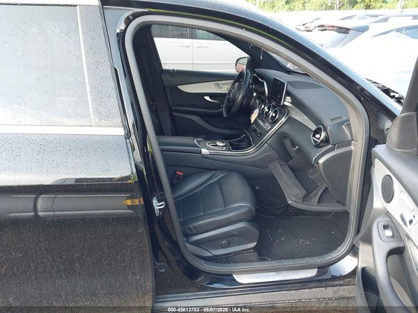 2019 MERCEDES-BENZ GLC 300 4MATIC